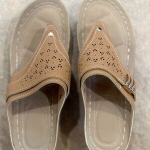 BRAND NEW!!! Tan Wedged Flip-Flops/Sandals Size 6.5 / 37